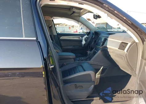 2023 Volkswagen Atlas 3.6L V6 Sel Premium R-Line z USA, uszkodzony, nr VIN 1V2FR2CA4PC510648